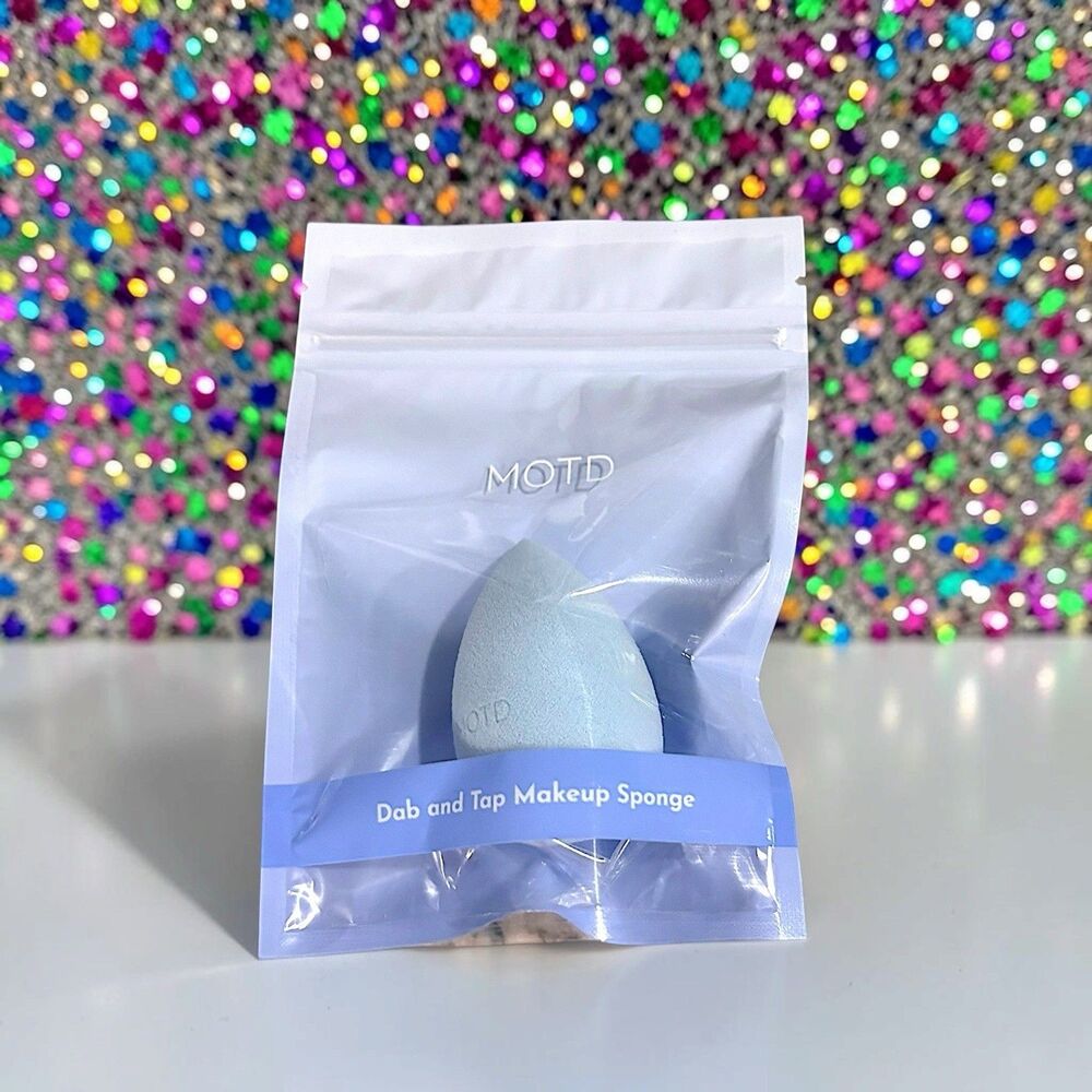 MOTD COSMETICS Dab & Tap Makeup Sponge Blender Sponge Blue New In Package